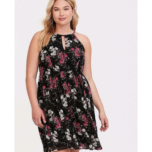 torrid Dresses & Skirts - Torrid 5 black chiffon floral dress torrid Dresses & Skirts - Torrid 5 black chiffon floral dress
